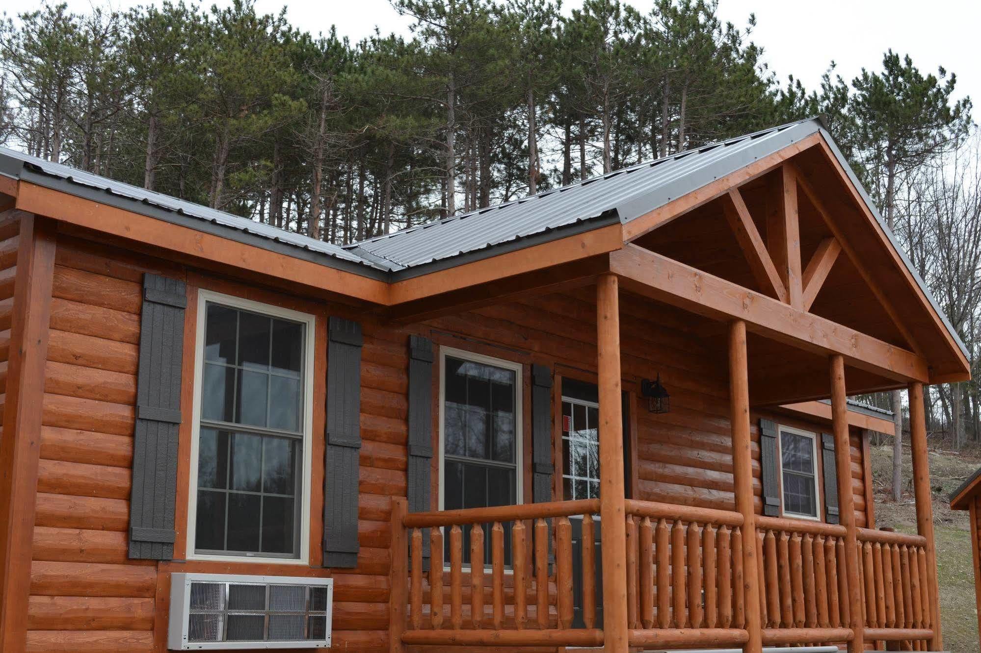 Single Island Shores Hector Exterior photo