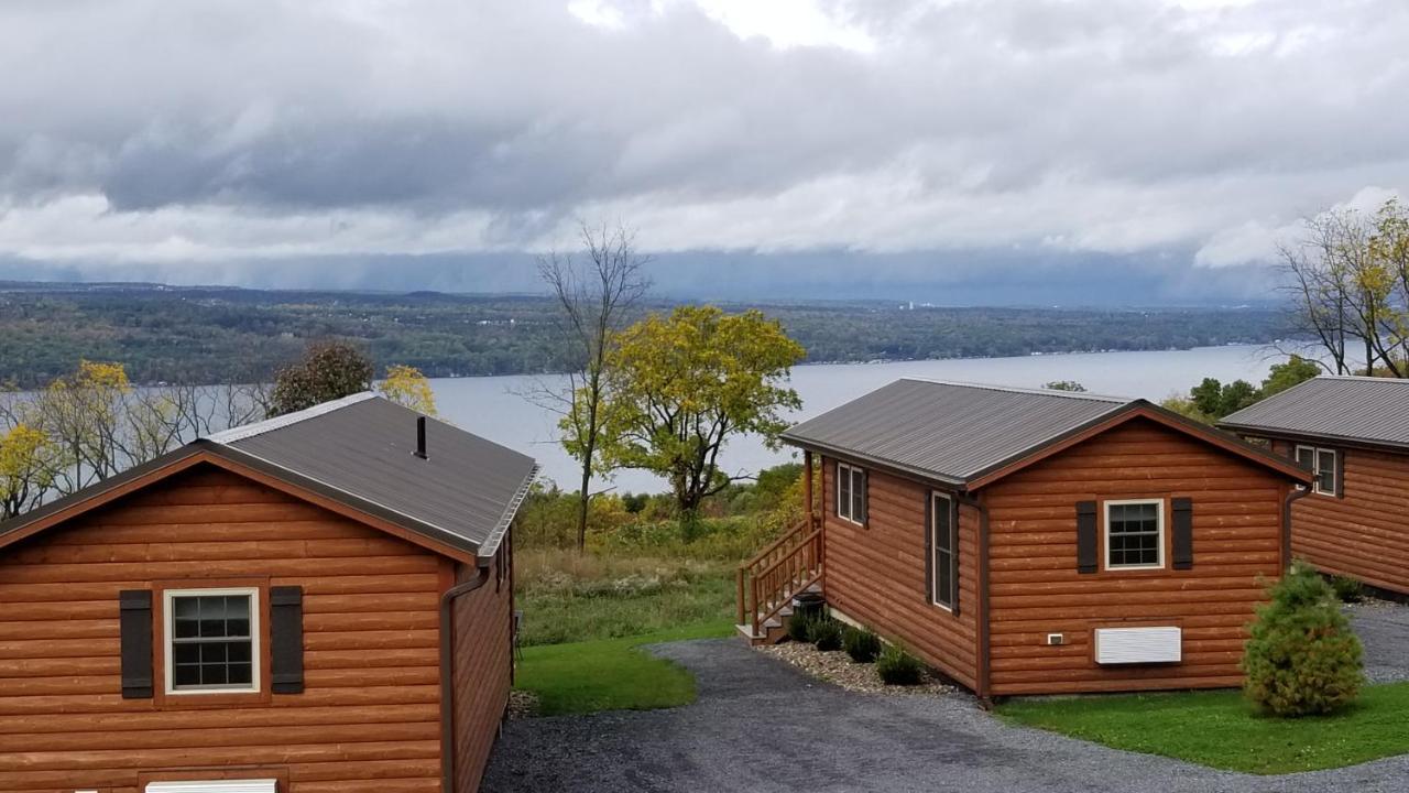Single Island Shores Hector Exterior photo